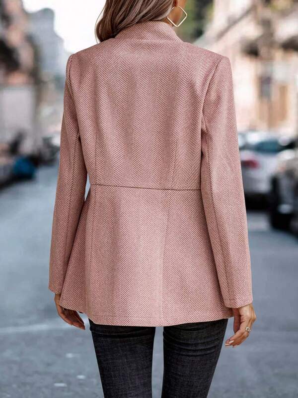 Dames Roze Blazer met Tailored Fit en Herringbone Patroon en Lange Mouwen