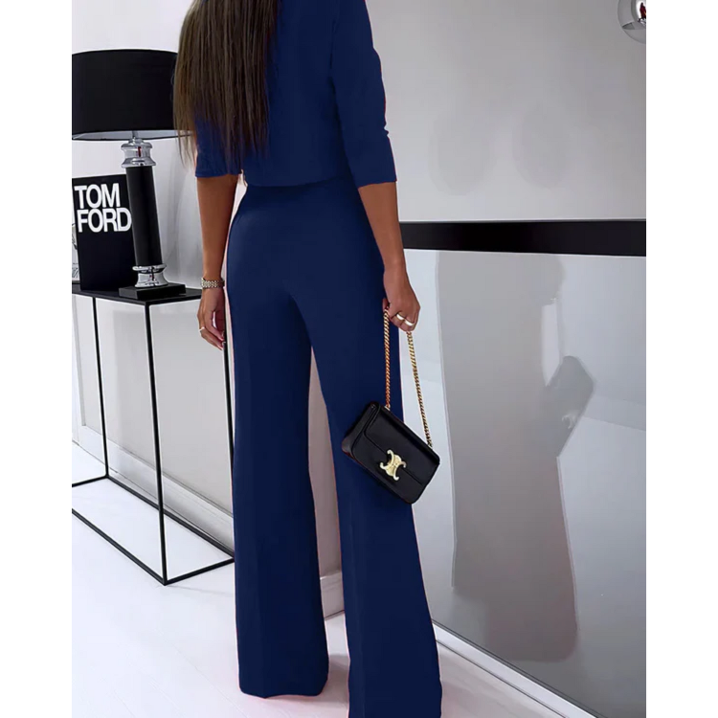 Elegante tweedelige set met cropped top en wijde broek