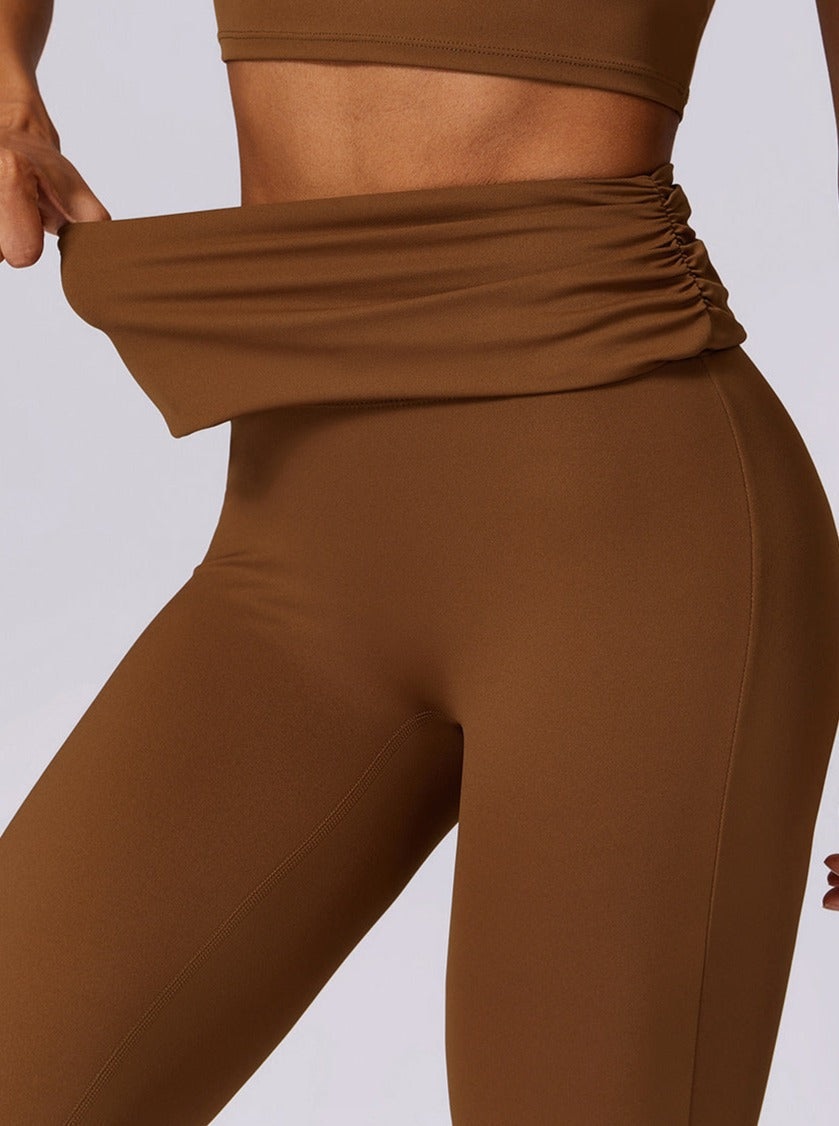 Hoge taille flared broek in mokka-bruin