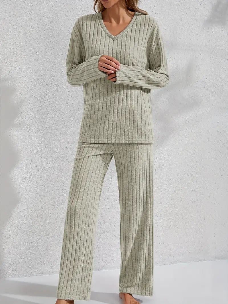 Lotte Geribbelde Dames Lounge Set – Comfortabele Huispak / Pyjama Set met Lange Mouwen