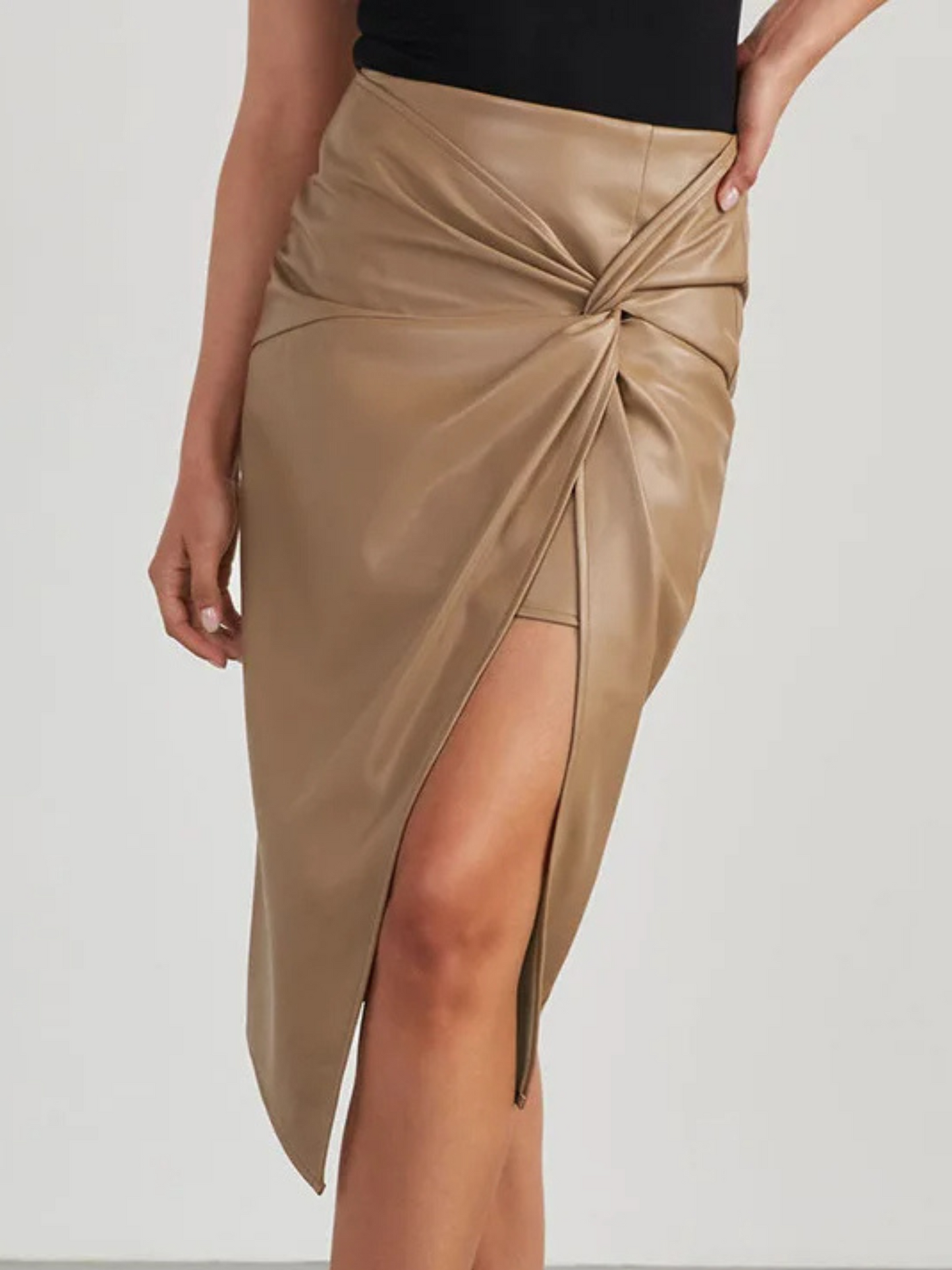 Asymmetrische vegan leren midi rok – Aria