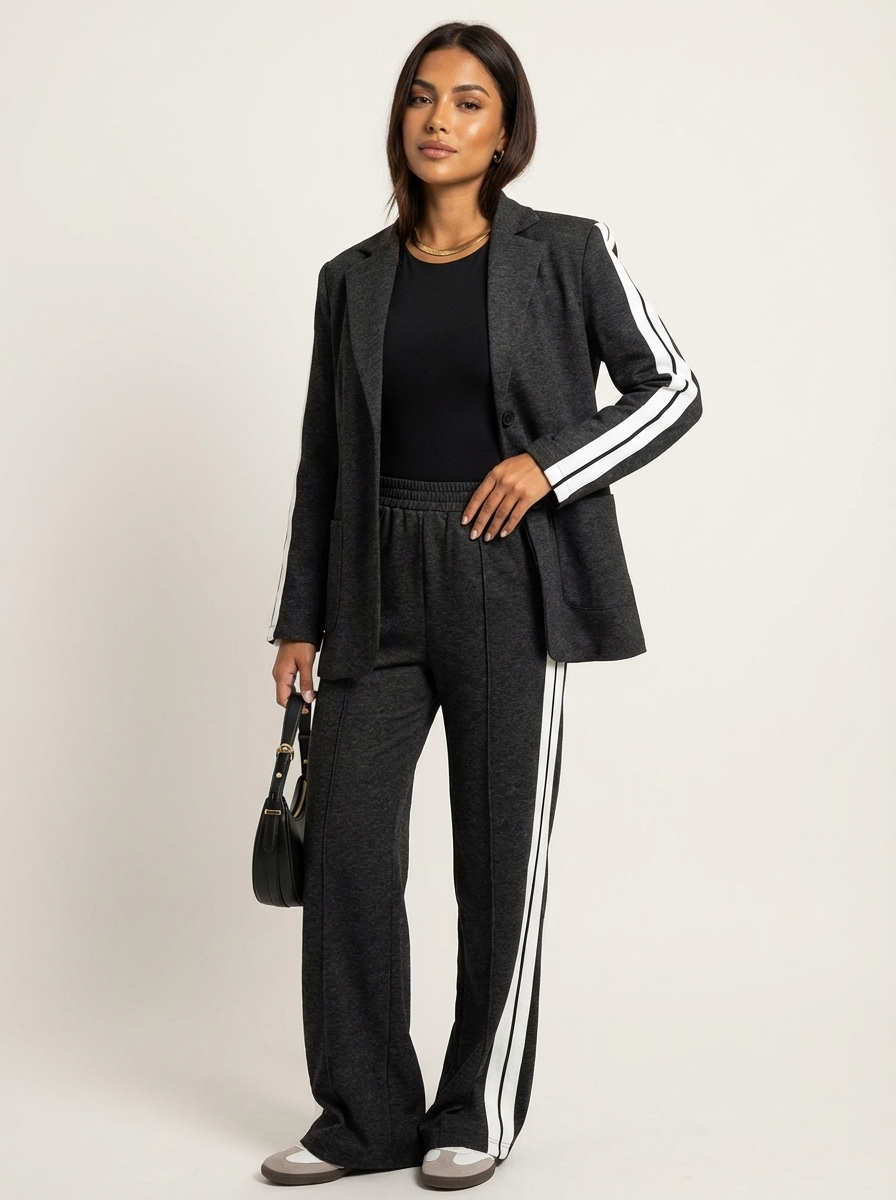Casual chic dames set met blazer en broek met zijstrepen