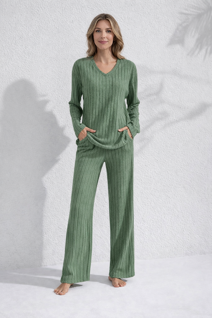 Lotte Geribbelde Dames Lounge Set – Comfortabele Huispak / Pyjama Set met Lange Mouwen