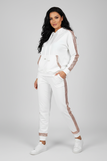 Comfortabel dames setje met capuchon en decoratieve details