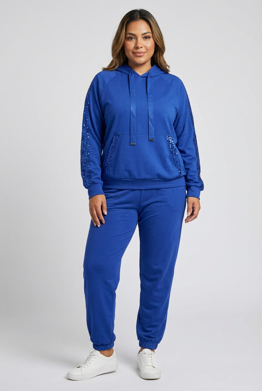 Comfortabel dames setje met capuchon en decoratieve details