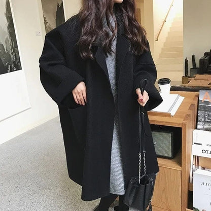 Comfortabele oversized dames trenchcoat van wolmix voor elk seizoen