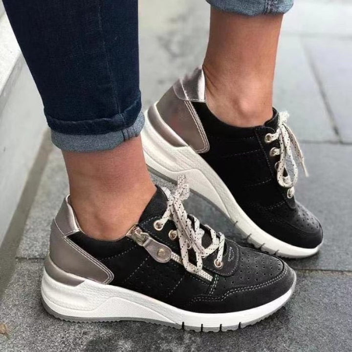 Comfortabele stijlvolle damessneakers