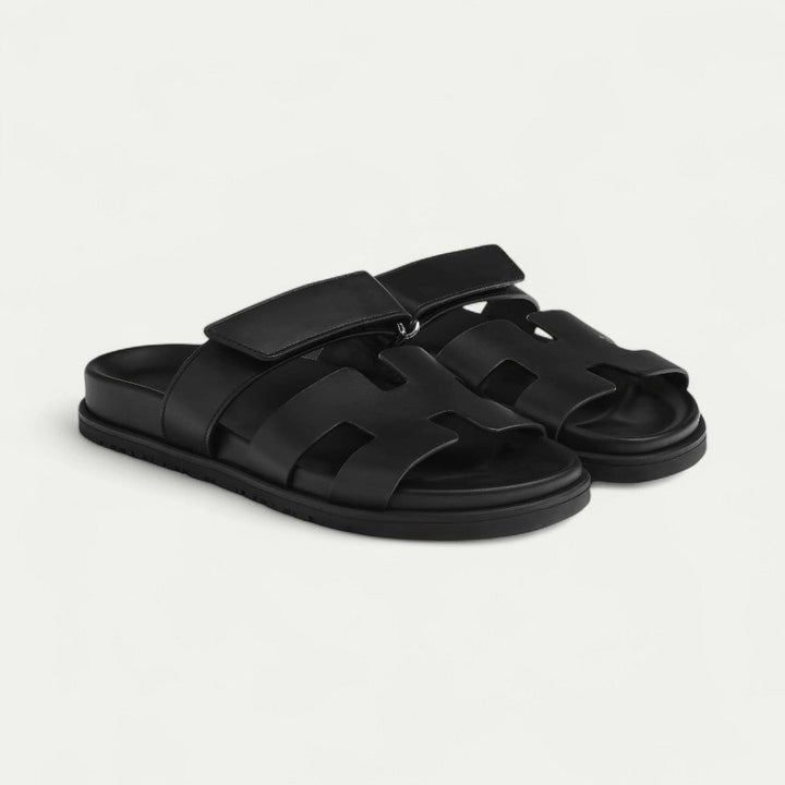 Dames Slide Sandalen met Moderne Sleek Uitsnijdingen en Comfort