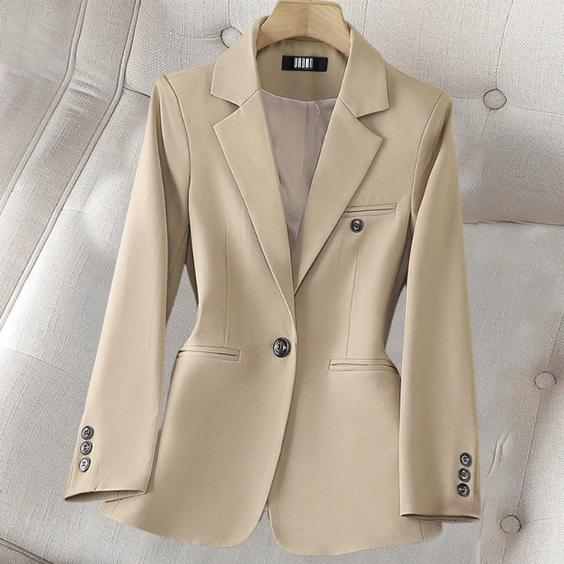 Dames blazer met getailleerde pasvorm – Neriza