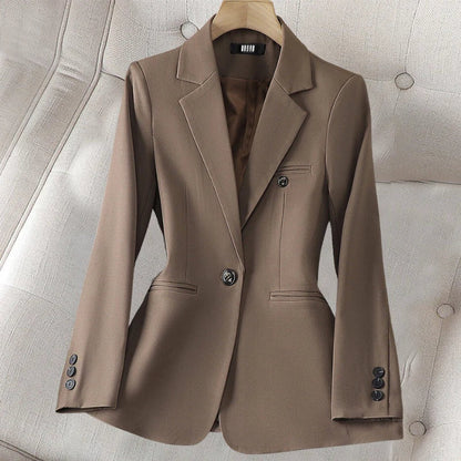 Dames blazer met getailleerde pasvorm – Neriza
