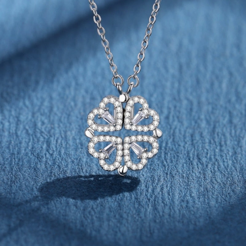 Dames ketting met klaver- en hartdetails