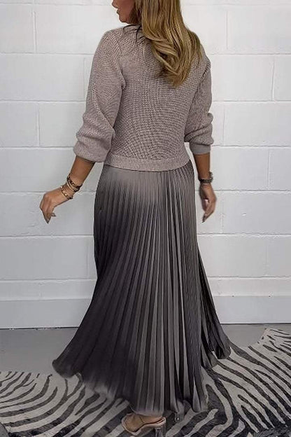 Elegant dames set met plissé rok en fijngebreide trui