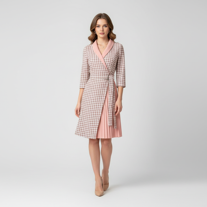 Elegant geplooid blazerjurk met ceintuur