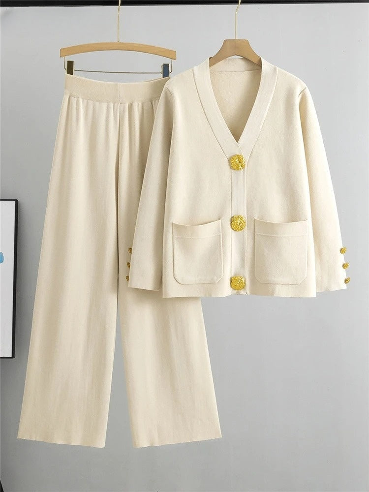 Elegante dames knit set met gouden knopen – Genevieve