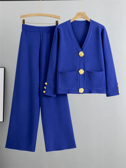 Elegante dames knit set met gouden knopen – Genevieve