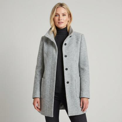 Elegante damesjas met staande kraag en knoopsluiting