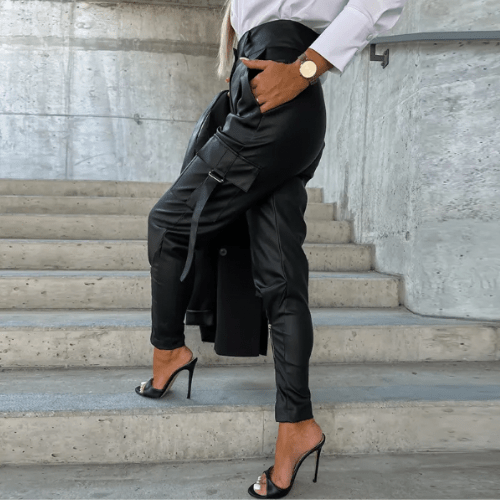 Elegante en Veelzijdige Leren Cargo Broek