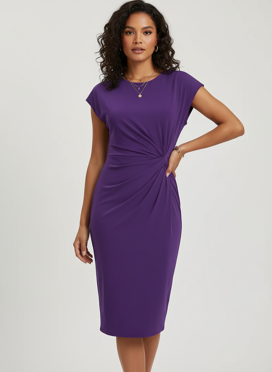 Elegante getailleerde midi jurk met geplooide taille