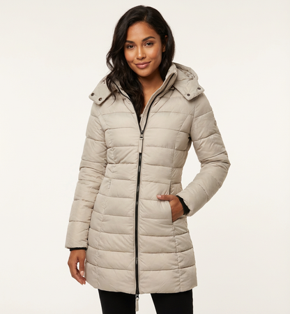 Elegante gewatteerde damesjas met capuchon