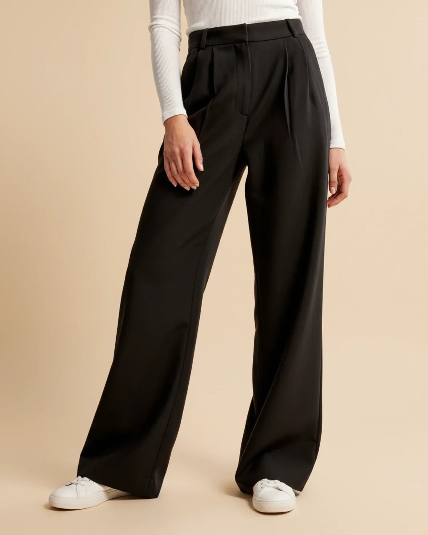 Elegante high waist damesbroek met wijde pijpen