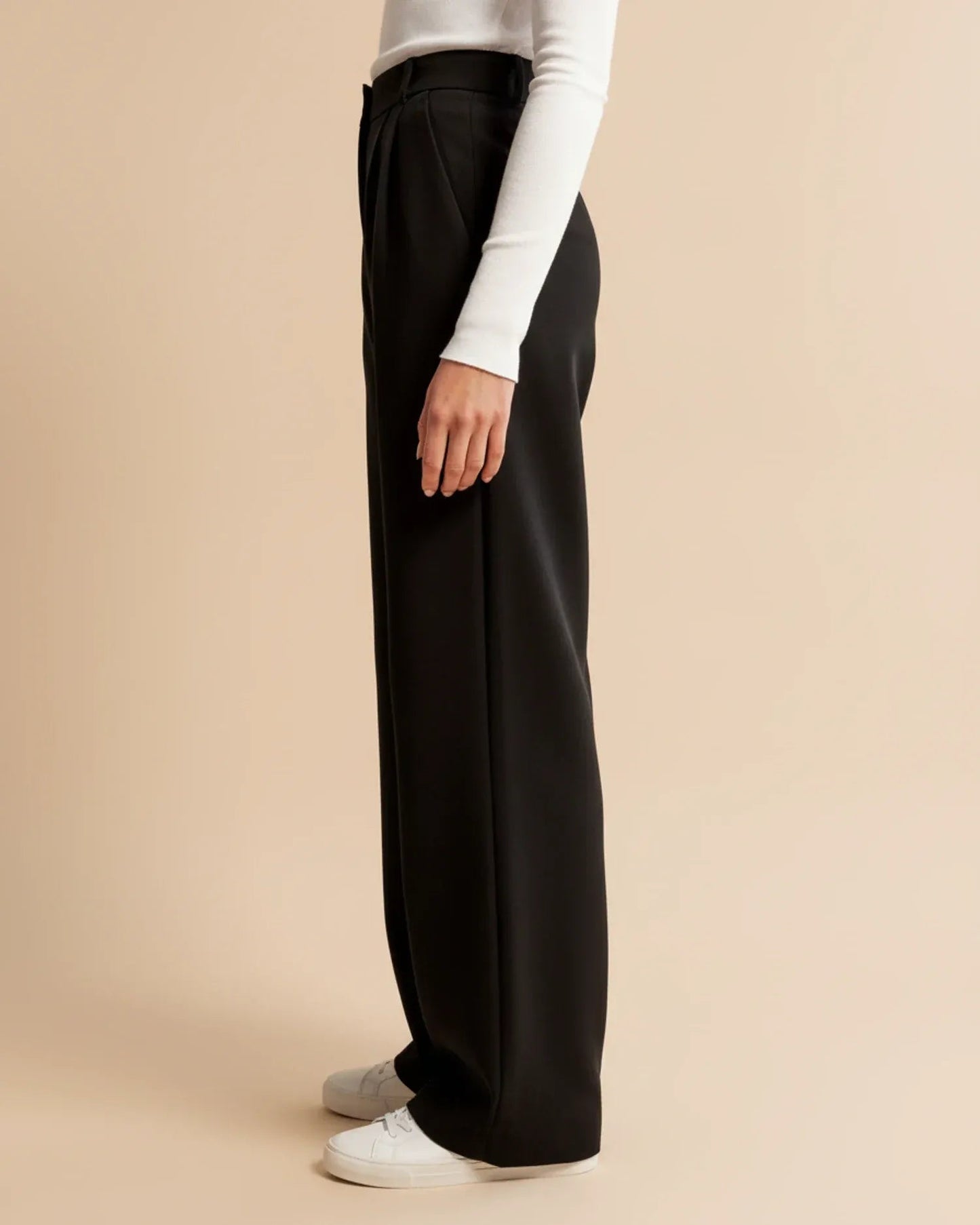 Elegante high waist damesbroek met wijde pijpen