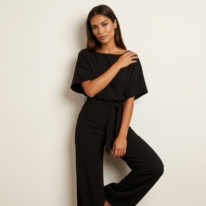 Elegante jumpsuit met tailleceintuur en vloeiende pasvorm