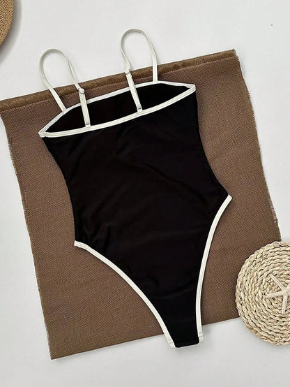Elysia Dames Badpak | Hoge Beenuitsnijding, Zwart met Contrastdetails
