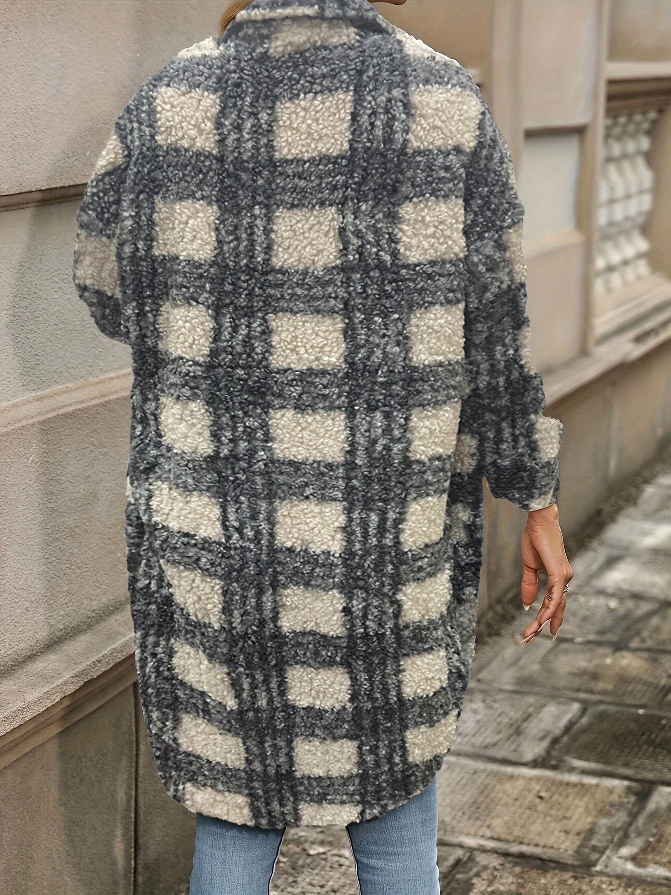 Elysia Fuzzy Check Jacket – Geruite Dames Jas met Knoopsluiting