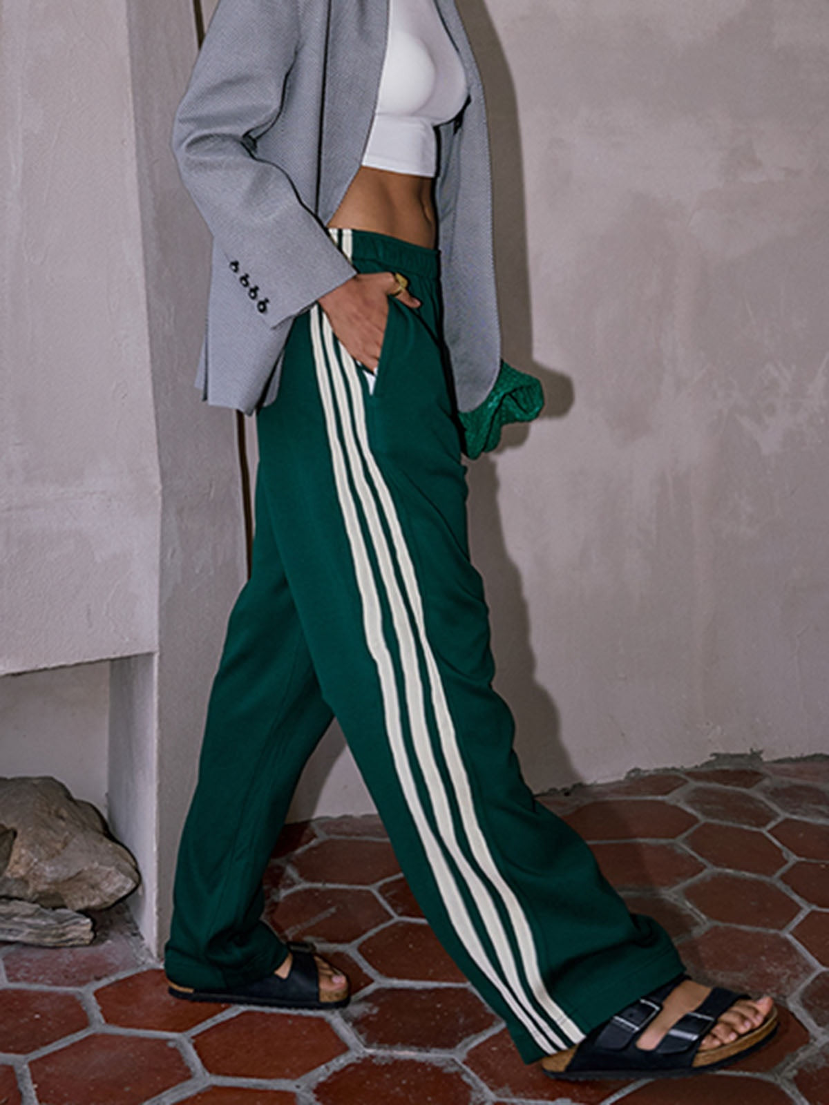 Gestreepte dames broek met hoge taille – Amara