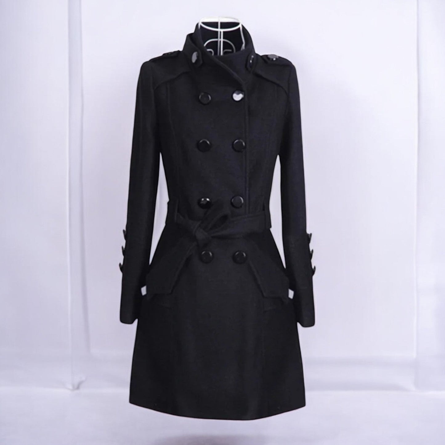 Getailleerde winterjas voor dames - Elena