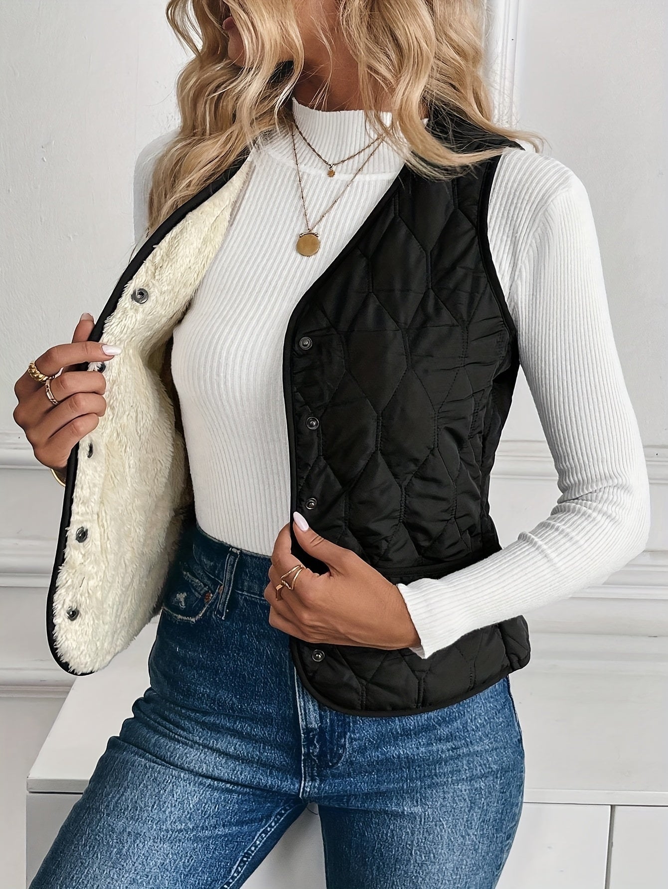 Gewatteerde dames bodywarmer met teddyvoering – Elara