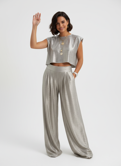 Glanzende two-piece set met cropped top en wide-leg broek – Alina