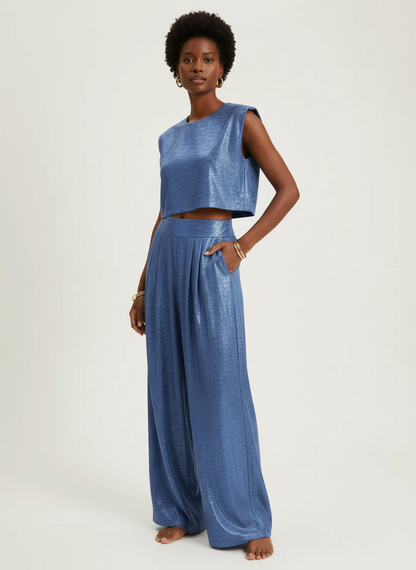 Glanzende two-piece set met cropped top en wide-leg broek – Alina