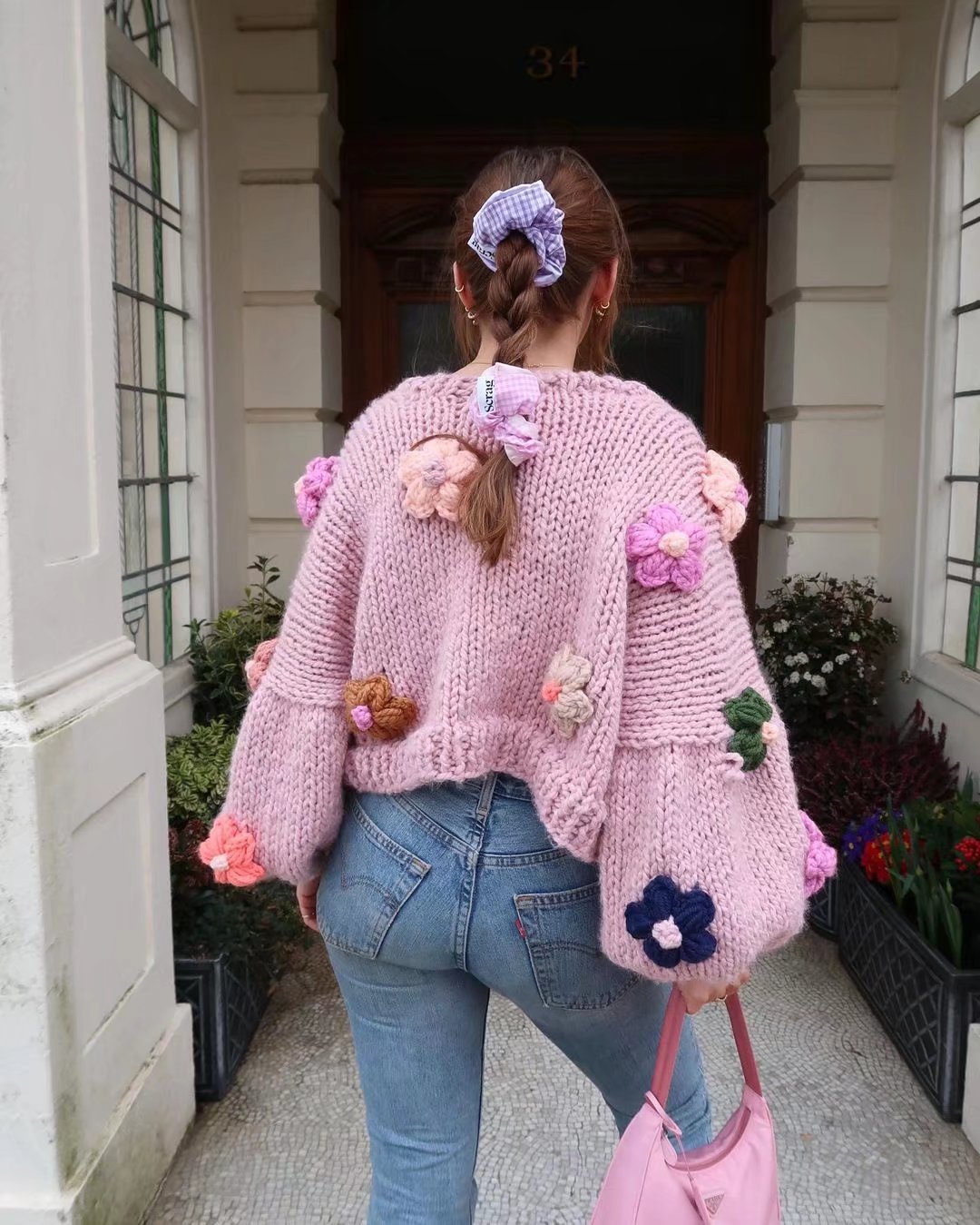 Handgebreide Bloemen Cardigan met Ballonmouwen en Zachte Knit