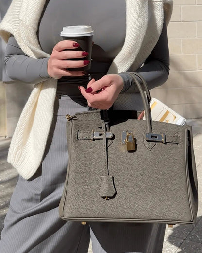Luxe dameshandtas van leer met elegante sluiting