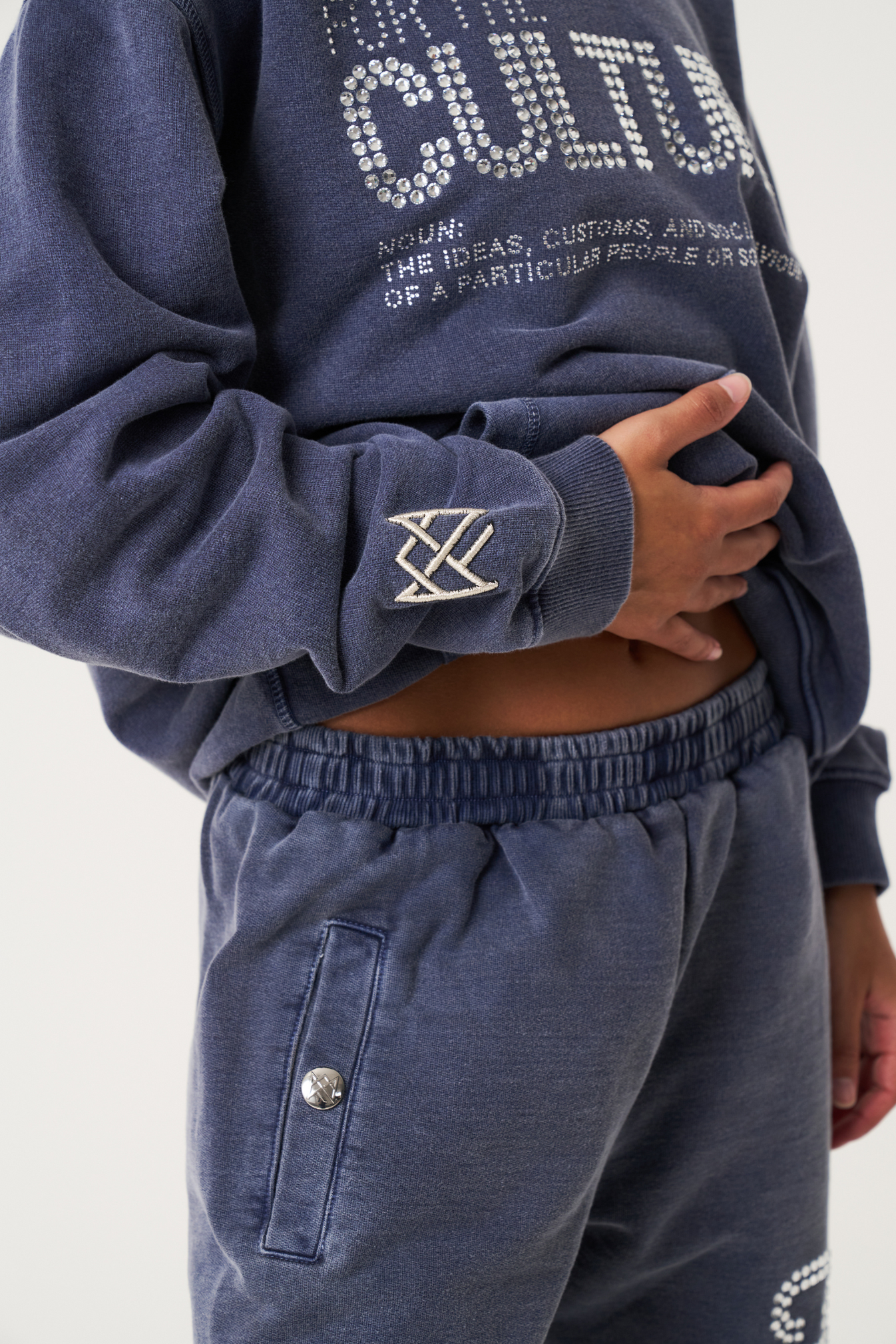 Oversized hoodie met statement details