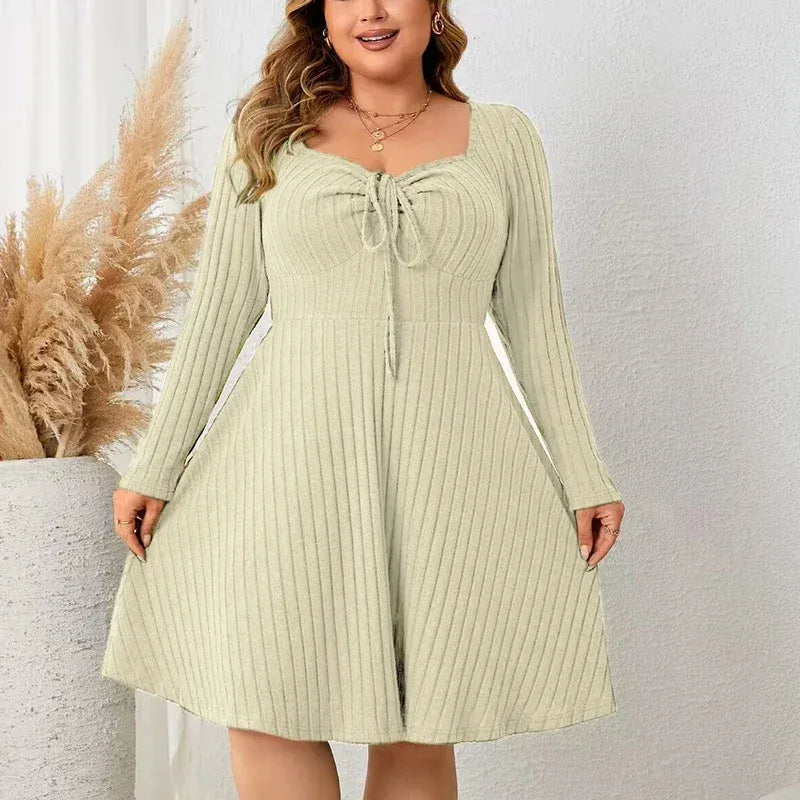 Ribgebreide midi jurk met strikdetail – Avani