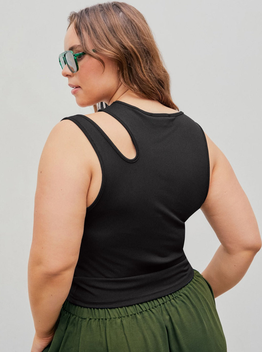 Verleidelijke Mouwloze Top met Ronde Hals en Oversized Pasvorm