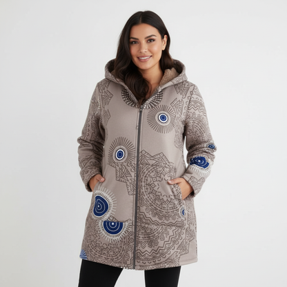 Warme gevoerde dames winterjas met print en capuchon – Elvira