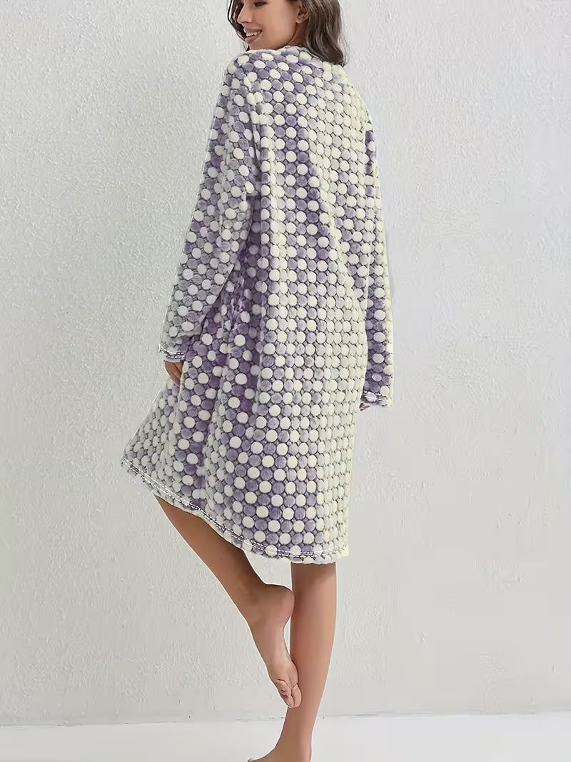 Zachte fleece huisjas met stippenprint – Livia