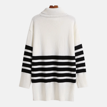 Zachte oversized gebreide trui met col en strepen