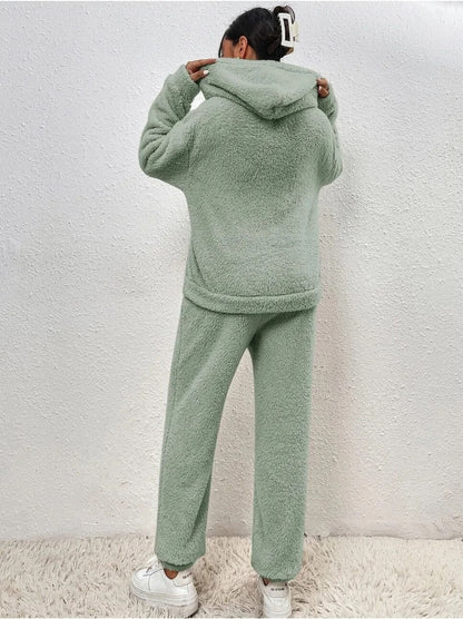 Zachte teddy lounge set voor dames – Elin