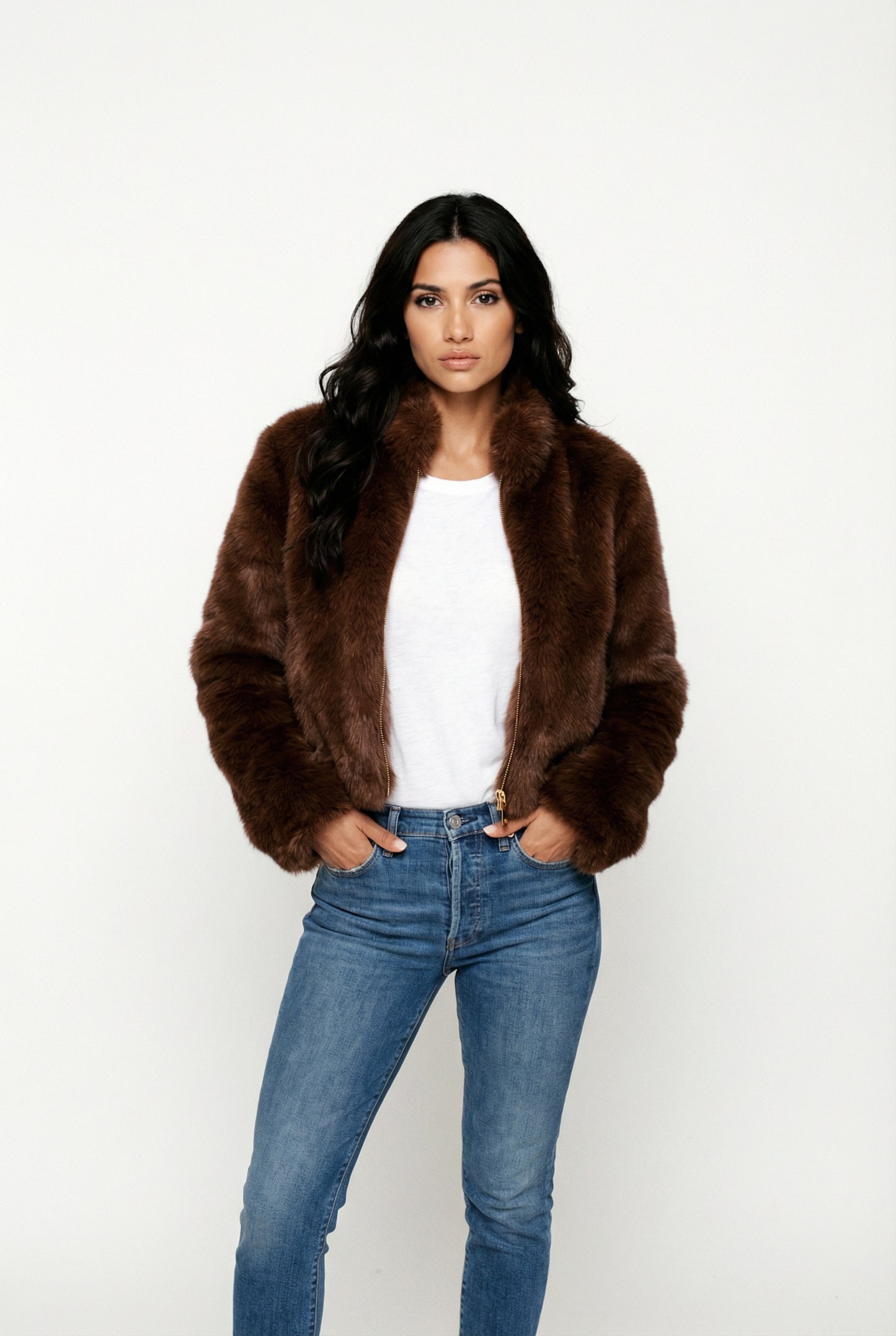 Fuzzy Dames Cropped Faux Fur Jas Bruin Met Ritssluiting
